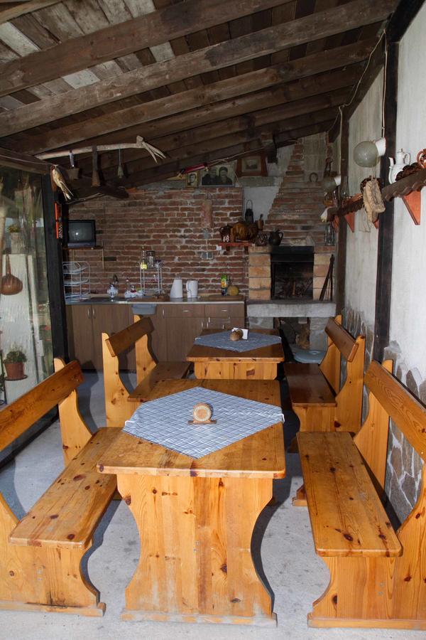 Guest House Sokratovi Obzor Exterior photo