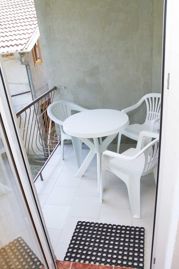 Guest House Sokratovi Obzor Exterior photo